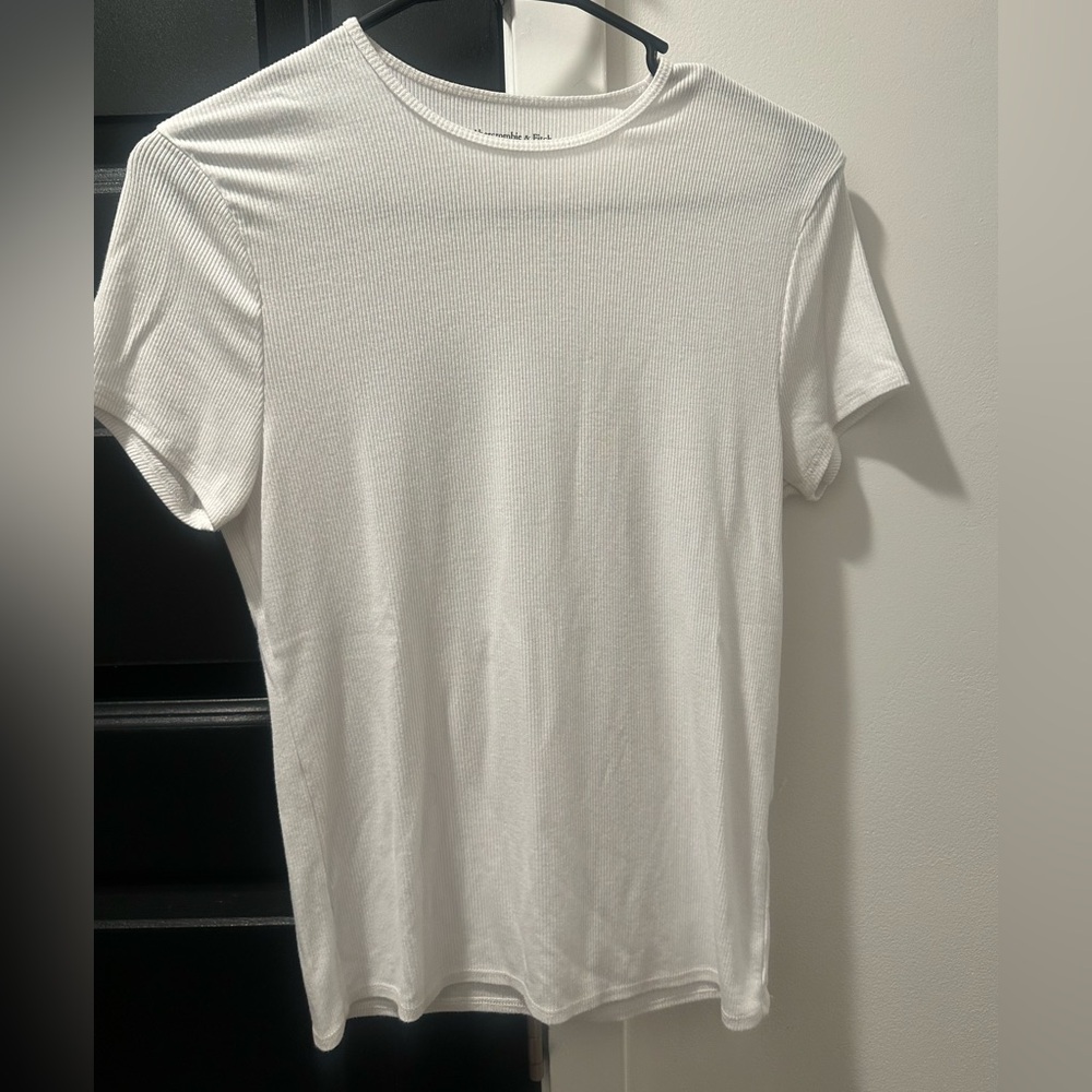 Abercrombie & Fitch Classic White Tee